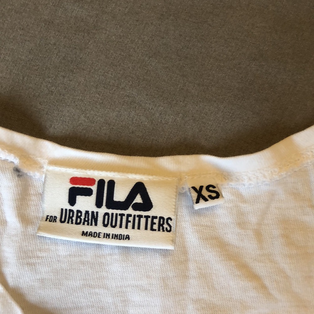 COPY - Cropped FILA top - Picture 3 of 3